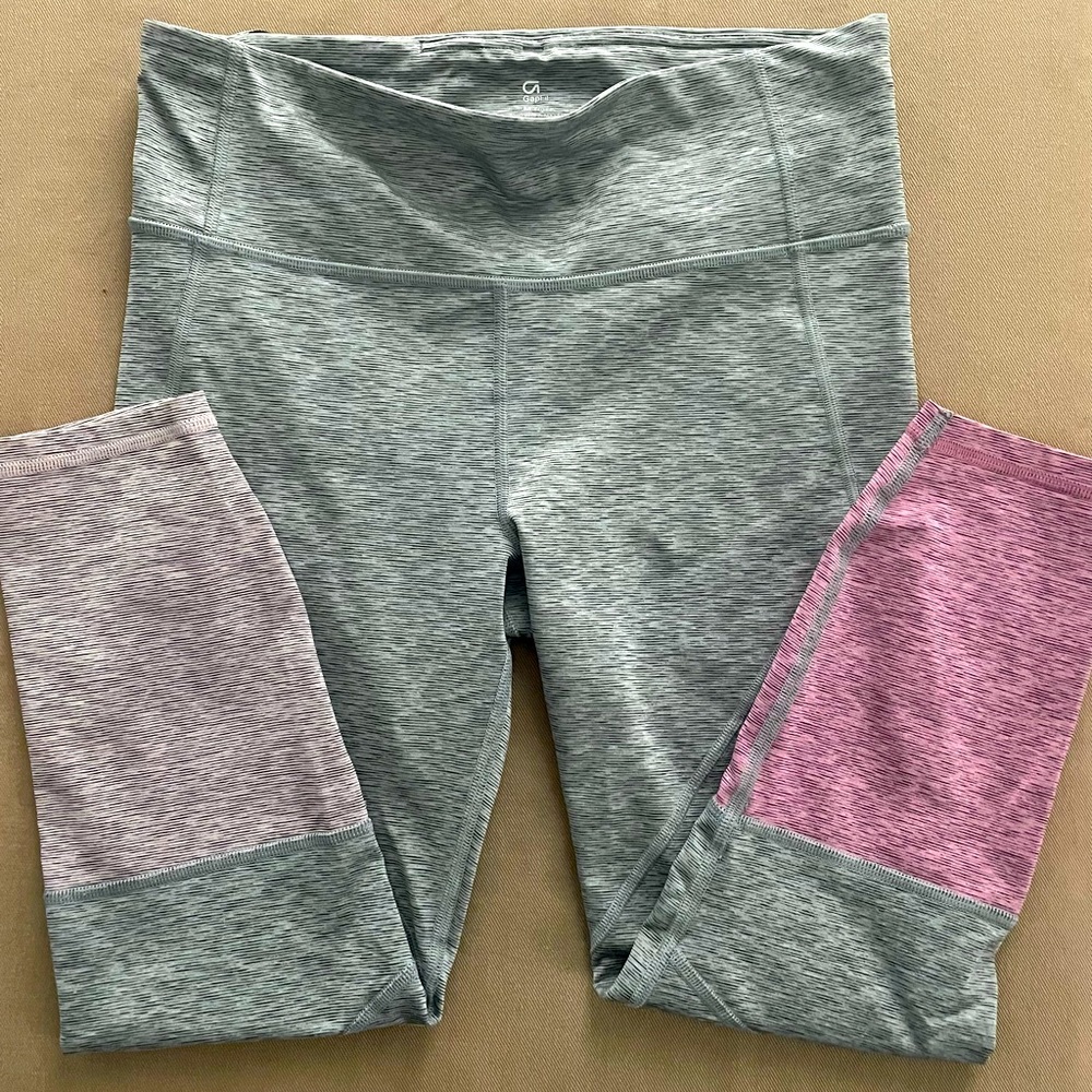 GapFit cropped leggings